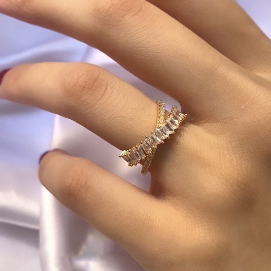 Vergoldeter Zirkon Stein Kreuz zweireihiger Ring Vergoldeter Zirkon Stein Kreuz zweireihiger Ring