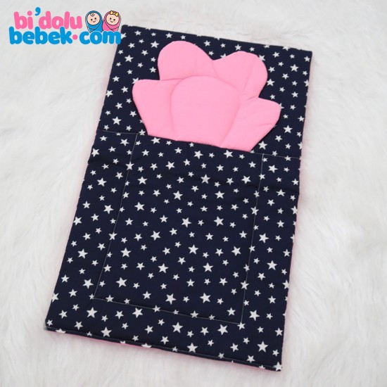 Marineblaue Wickelauflage mit Sternmotiv